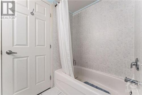 134 York Street Unit#902, Ottawa, ON - Indoor Photo Showing Bathroom