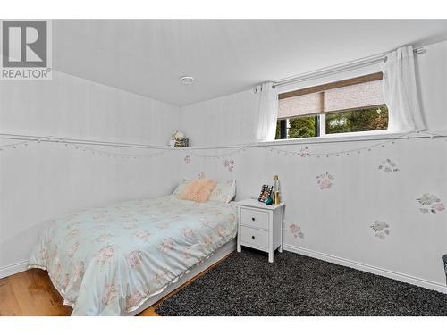 2106 Bernau Court, Lake Country, BC - Indoor Photo Showing Bedroom