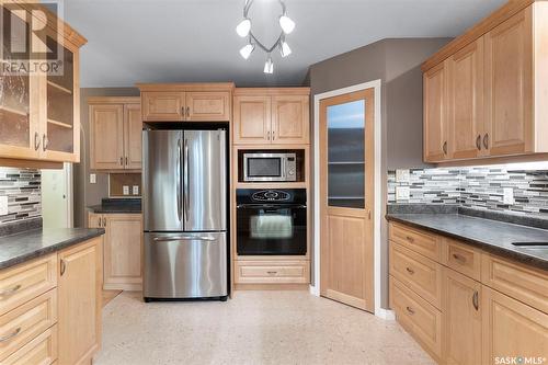5 Westby Place, Watrous, SK - Indoor Photo Showing Kitchen