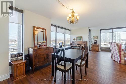 710 - 2045 Lake Shore Boulevard W, Toronto, ON - Indoor Photo Showing Dining Room