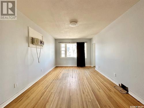 1875 Quebec Street, Regina, SK - Indoor Photo Showing Other Room