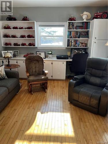 195 Royalton Road, Royalton, NB - Indoor Photo Showing Living Room