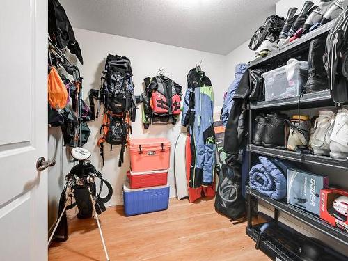 232 Murtle Cres, Clearwater, BC - Indoor With Storage