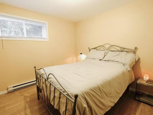 Basement - 4700 Rue Jean, Notre-Dame-Du-Mont-Carmel, QC - Indoor Photo Showing Bedroom