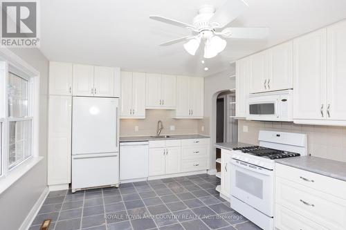 18 County Road 4, Douro-Dummer, ON - Indoor Photo Showing Kitchen