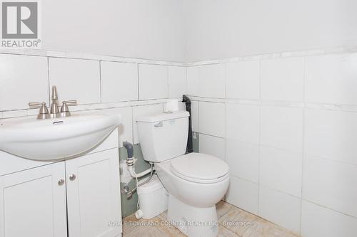 18 County Road 4, Douro-Dummer, ON - Indoor Photo Showing Bathroom