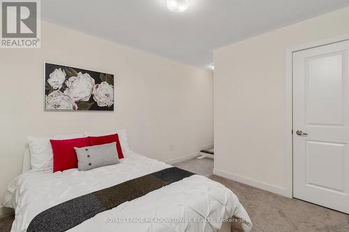 2662 Castlegate Crossing, Pickering, ON - Indoor Photo Showing Bedroom