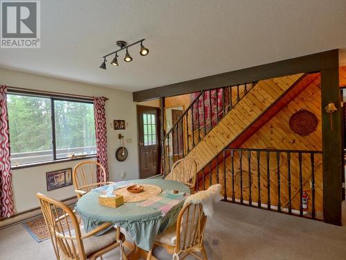 4862 Pierreroy Crescent, 108 Mile Ranch, BC - Indoor Photo Showing Dining Room