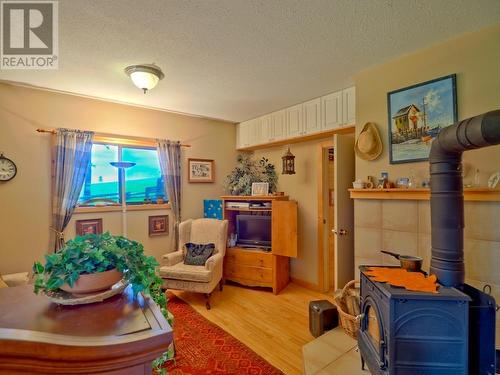 4862 Pierreroy Crescent, 108 Mile Ranch, BC - Indoor Photo Showing Other Room