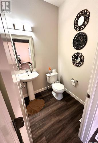 8109 Barley Crescent, Regina, SK - Indoor Photo Showing Bathroom