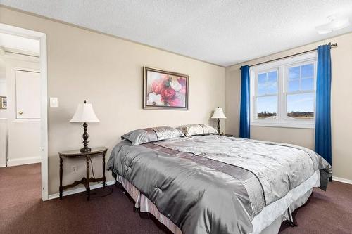 8069 # 3 Highway W, Haldimand County, ON - Indoor Photo Showing Bedroom
