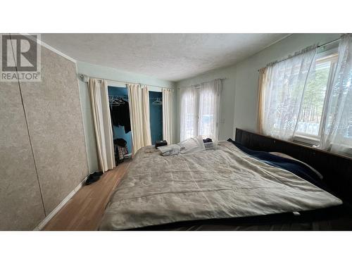 3024 Keldon Road, Lac La Hache, BC - Indoor Photo Showing Bedroom