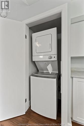 79 Murray Unit# 200, Amherstburg, ON - Indoor Photo Showing Laundry Room