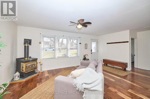 395 Belleview Boulevard, Fort Erie, ON - Indoor With Fireplace