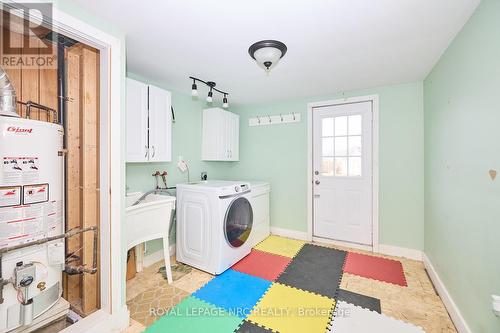 395 Belleview Boulevard, Fort Erie, ON - Indoor Photo Showing Laundry Room
