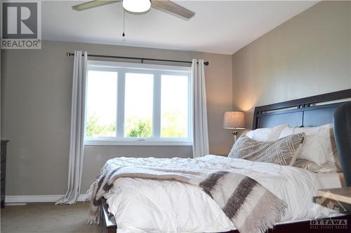 172 Flat Sedge Crescent, Ottawa, ON - Indoor Photo Showing Bedroom