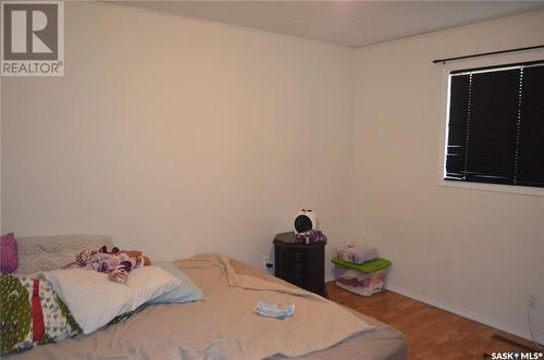 207 3Rd Avenue W, Kindersley, SK - Indoor Photo Showing Bedroom
