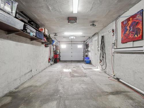 Garage - 8645  - 8647 Tsse Des Rapides, Montréal (Lasalle), QC - Indoor Photo Showing Garage