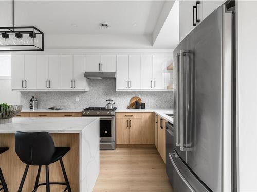 2082 Camden Pl, Sooke, BC - Indoor Photo Showing Kitchen With Upgraded Kitchen
