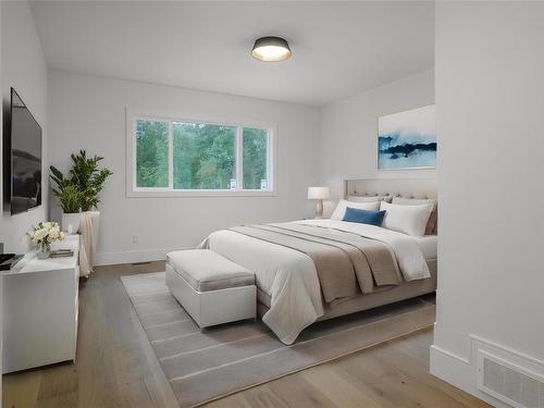 135 Bray Rd, Nanaimo, BC - Indoor Photo Showing Bedroom