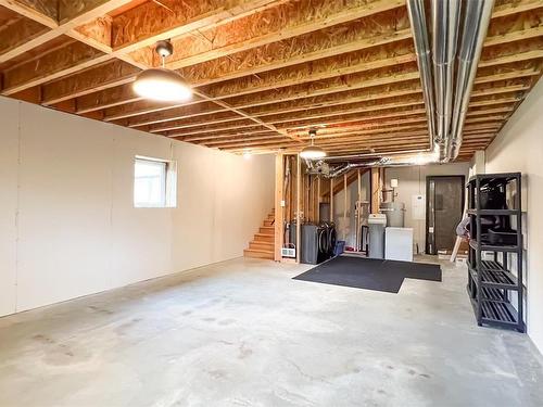 9450 Marble Bay Rd, Lake Cowichan, BC - Indoor Photo Showing Basement