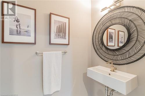 142 Upper Lorne Beach Road, Kincardine, ON - Indoor Photo Showing Bathroom