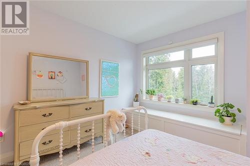 142 Upper Lorne Beach Road, Kincardine, ON - Indoor Photo Showing Bedroom