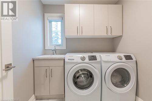 142 Upper Lorne Beach Road, Kincardine, ON - Indoor Photo Showing Laundry Room