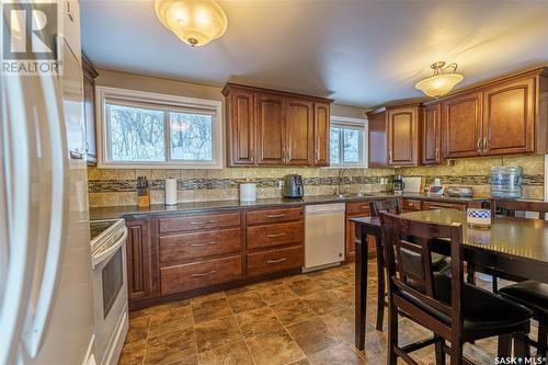 771 Tatanka Drive, Buffalo Pound Lake, SK - Indoor Photo Showing Kitchen