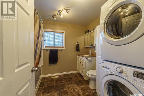 771 Tatanka Drive, Buffalo Pound Lake, SK - Indoor Photo Showing Laundry Room