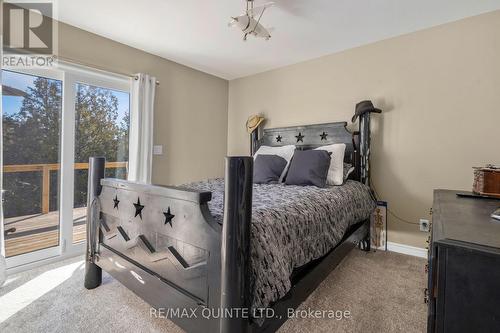 652 Shannon Road, Tyendinaga, ON - Indoor Photo Showing Bedroom