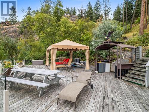 2765 Arthur Road, Kelowna, BC - Outdoor With Deck Patio Veranda With Backyard