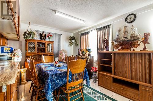 1295 Cannon Street E, Hamilton, ON - Indoor Photo Showing Dining Room