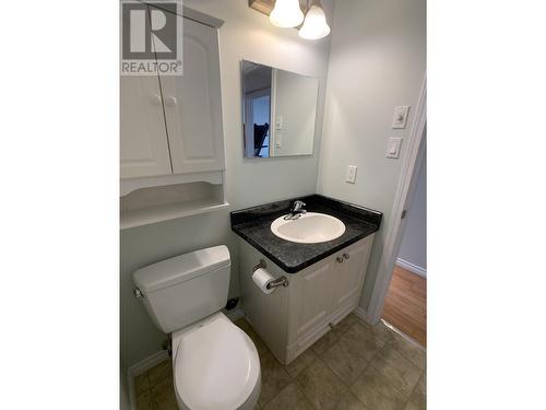 A 4415 Heritage Crescent, Fort Nelson, BC - Indoor Photo Showing Bathroom