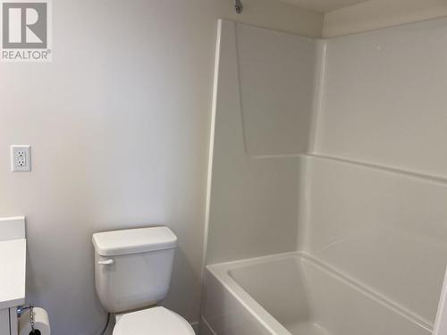 310 4278 22Nd Avenue, Prince George, BC - Indoor Photo Showing Bathroom