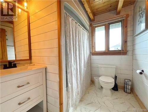 2 Teakettle Lane, Grand Manan Island, NB - Indoor Photo Showing Bathroom