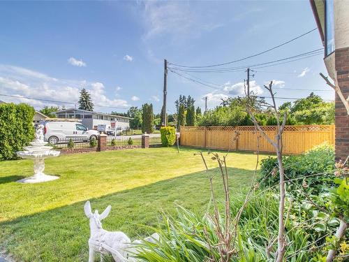 2448 Harmon Road, West Kelowna, BC - Outdoor