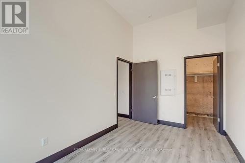 #102 -121 King St E, Hamilton, ON - Indoor Photo Showing Other Room