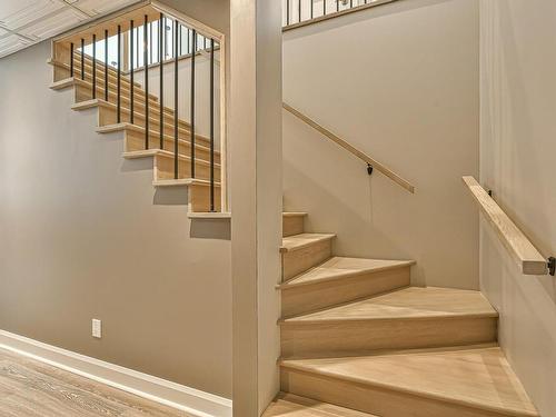 Escalier - 40 2E Rang, Morin-Heights, QC - Indoor Photo Showing Other Room