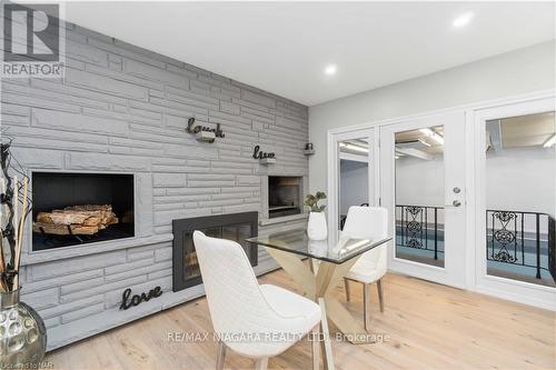 7159 Mccoll Drive, Niagara Falls, ON - Indoor With Fireplace