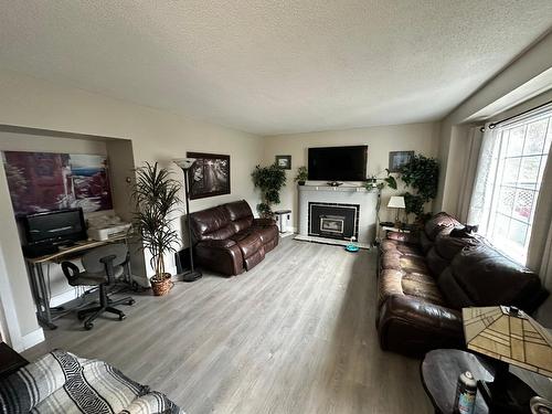 1683 Bailey Street, Trail, BC - Indoor Photo Showing Dining Room