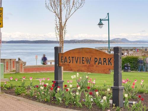 401-9716 Third St, Sidney, BC - Outdoor With Body Of Water With View
