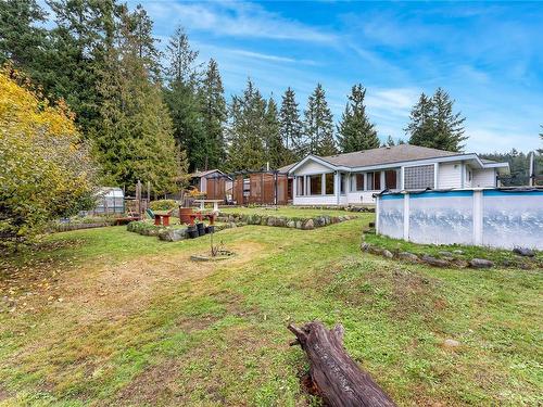 3562 Verner Ave, Cobble Hill, BC - Outdoor With Above Ground Pool