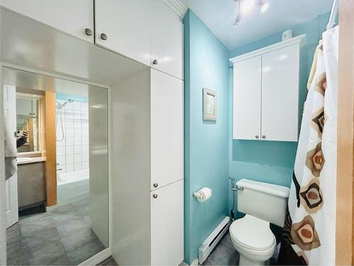 Bathroom - 5660 Tsse Morency, Longueuil (Saint-Hubert), QC - Indoor Photo Showing Bathroom