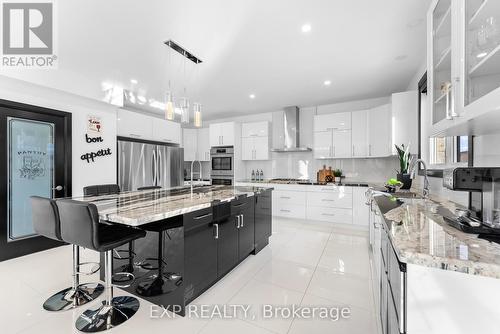 48 Kenmir Avenue, Niagara-On-The-Lake, ON - Indoor Photo Showing Kitchen With Upgraded Kitchen