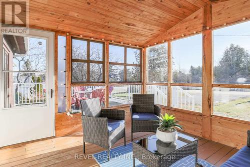 25 Lakeview Cottage Road, Kawartha Lakes, ON - Indoor