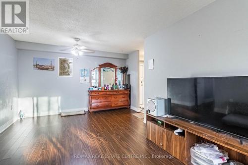 #509 -5580 Sheppard Ave, Toronto, ON - Indoor Photo Showing Other Room