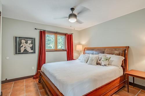 331 Mountsberg Road, Flamborough, ON - Indoor Photo Showing Bedroom