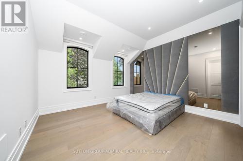 205 The Bridle Path, Toronto, ON - Indoor Photo Showing Bedroom