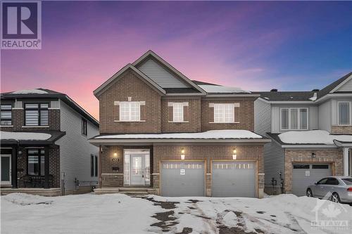 653 Persimmon Way, Ottawa, ON - Outdoor With Facade